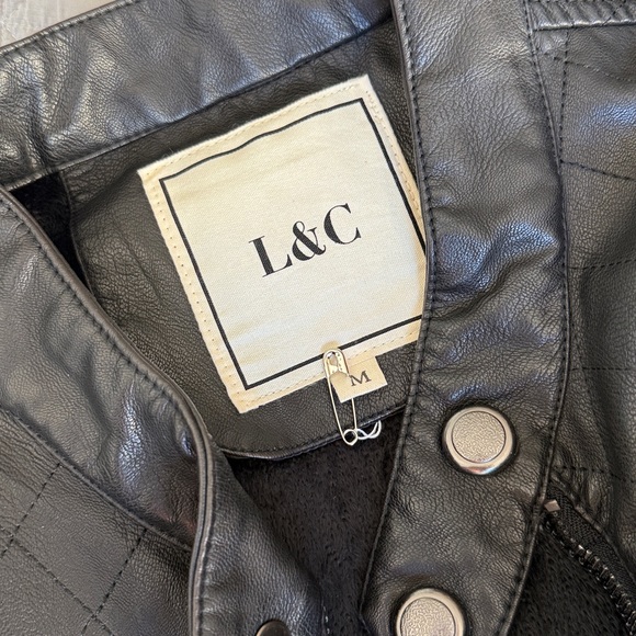 Men's Black Leather Jacket - Picture 2 of 8